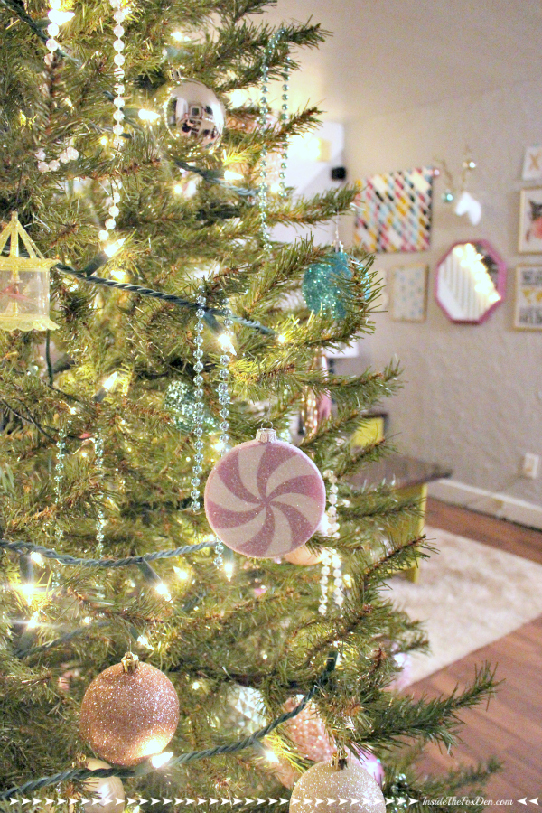 Candy Coated Living Room | 2015 Holiday Homes Blog Hop